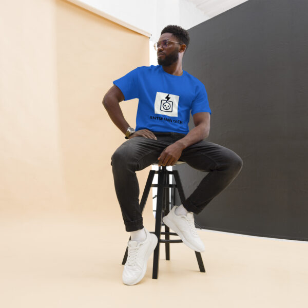 Klassisches Unisex T-Shirt Schamane WOIF - ENTSPANN DICH